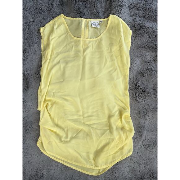 Ladies Ruched Tank Top With Zipper Very Cute Size Small Color Yellow Top Classy - Picture 8 of 9